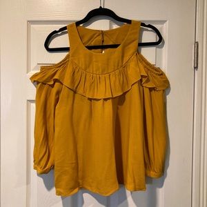 Anthropologie Maeve Blouse Size 6. Peekaboo shoulders. Hardly worn.